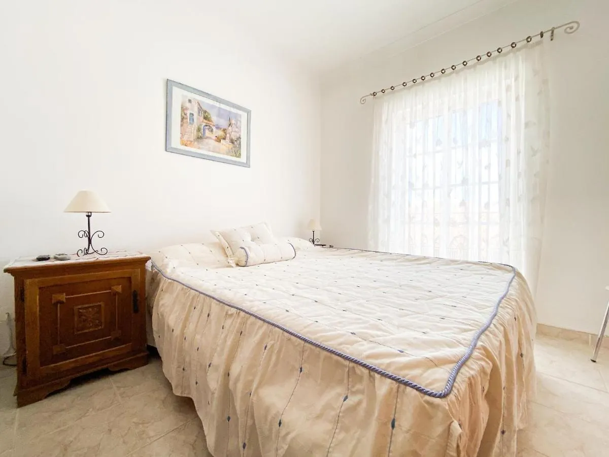 Retreat With Terrace And View In Espiche #1887 Apartment
