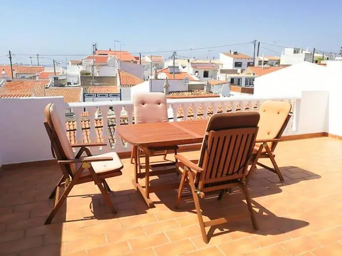 Retreat With Terrace And View In Espiche #1887 Apartment