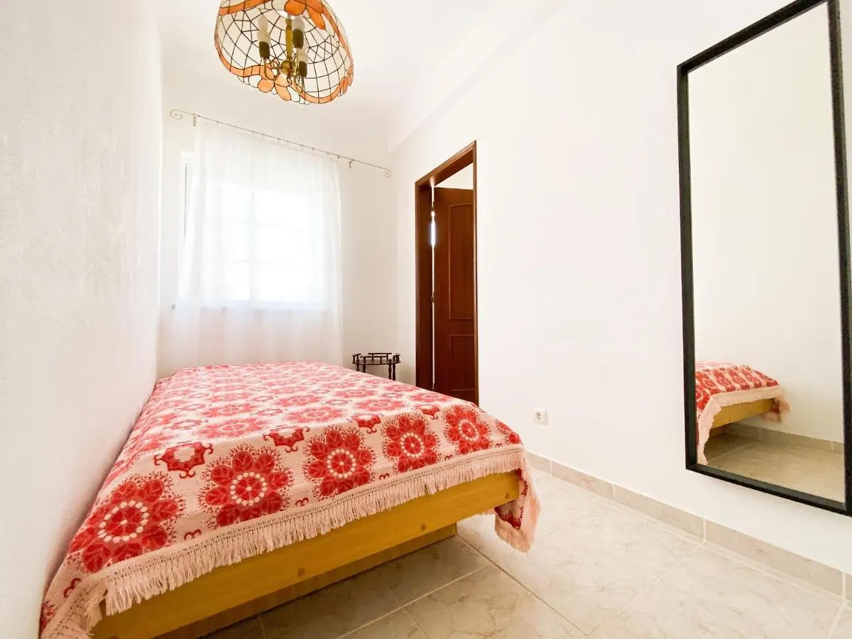Retreat With Terrace And View In Espiche #1887 Apartment